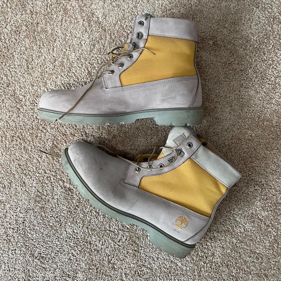Timberland Yellow Panel Gray Leather Boots with Mint Soles